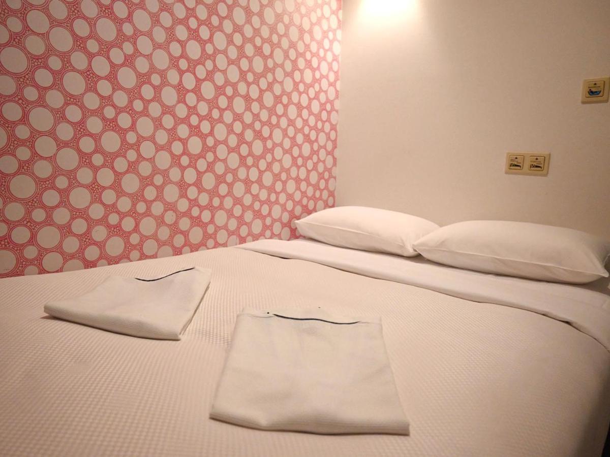 Art Inn Namba Osaka Esterno foto